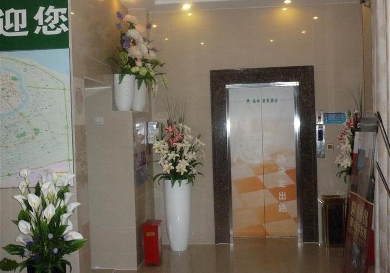 בית מלון כפרי Greentree Inn Shanghai Jiuting Street Express