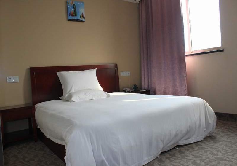 בית מלון כפרי Greentree Inn Shanghai Jiuting Street Express