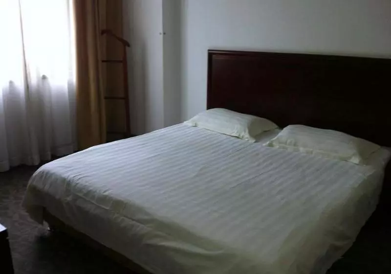 ホテル Greentree Inn Shanghai Jiuting Street Express