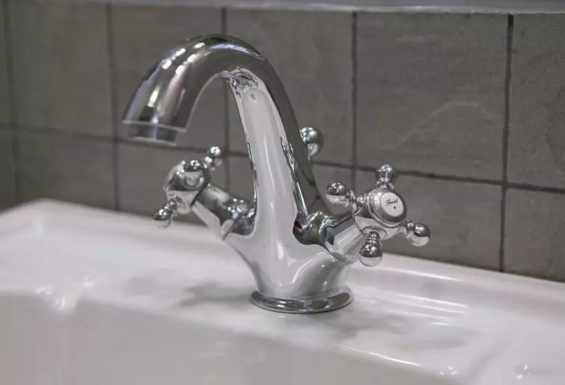 ホテル Ängavallen