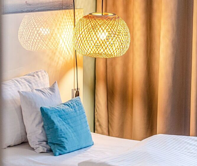 Nobo Hotel   Business