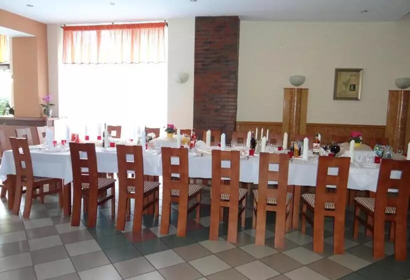 Отель Restauracja Kinga