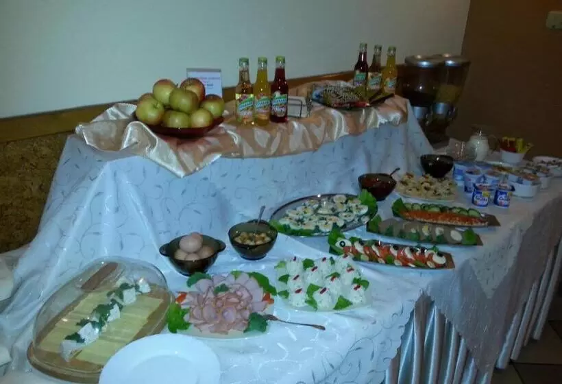 Отель Restauracja Kinga