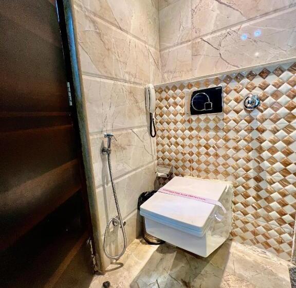 فندق Sea Hawk Hill Resort A Luxury Boutique Resort, 20 Km From Nainital