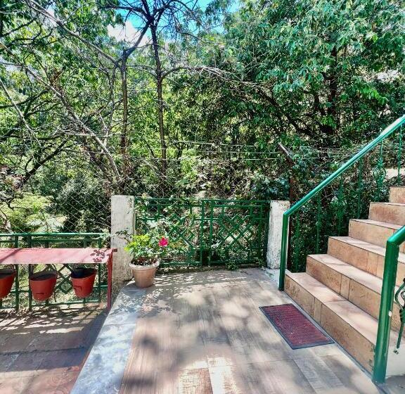 فندق Sea Hawk Hill Resort A Luxury Boutique Resort, 20 Km From Nainital