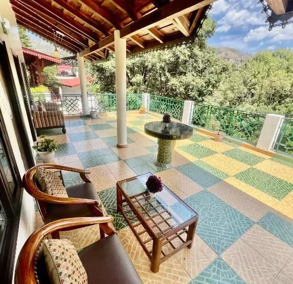 Отель Sea Hawk Hill Resort A Luxury Boutique Resort, 20 Km From Nainital