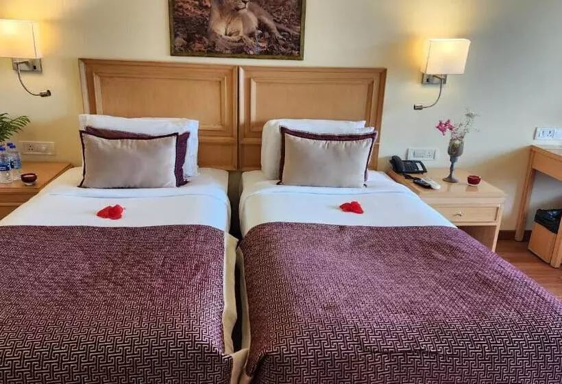 Hotel Gir Serai Ihcl Seleqtions