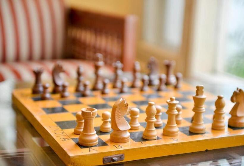 בית מלון כפרי Gir Serai   Ihcl Seleqtions