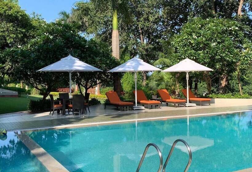 בית מלון כפרי Gir Serai   Ihcl Seleqtions