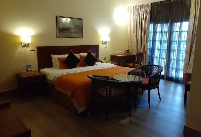 Hotel Gir Serai Ihcl Seleqtions