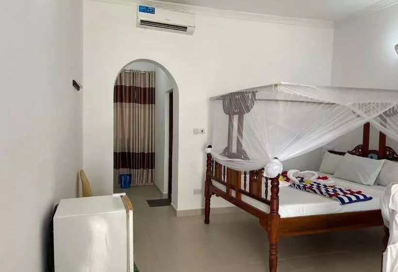 酒店 Visitor S Inn