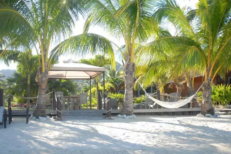 Magic Reef Bungalows