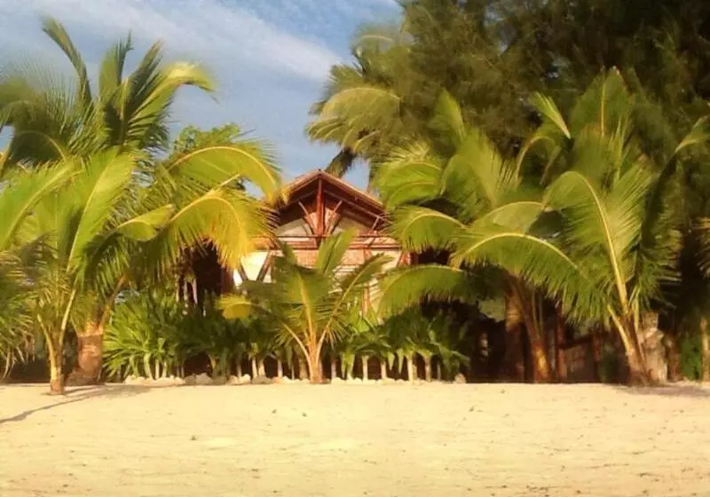 Magic Reef Bungalows