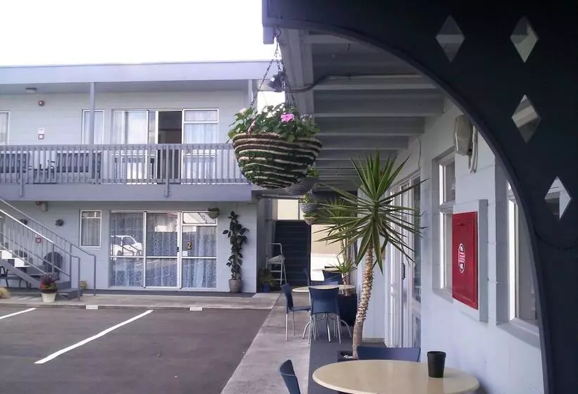 مُتل Broadway Motor Inn