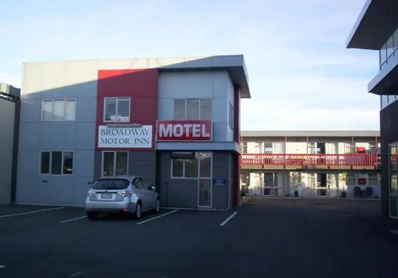 モーテル Broadway Motor Inn