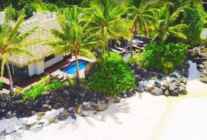 استراحتگاه Sea Change Villas