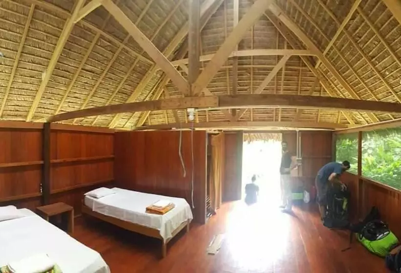 ベッドアンドブレックファースト Tambopata Edosikiana Lodge