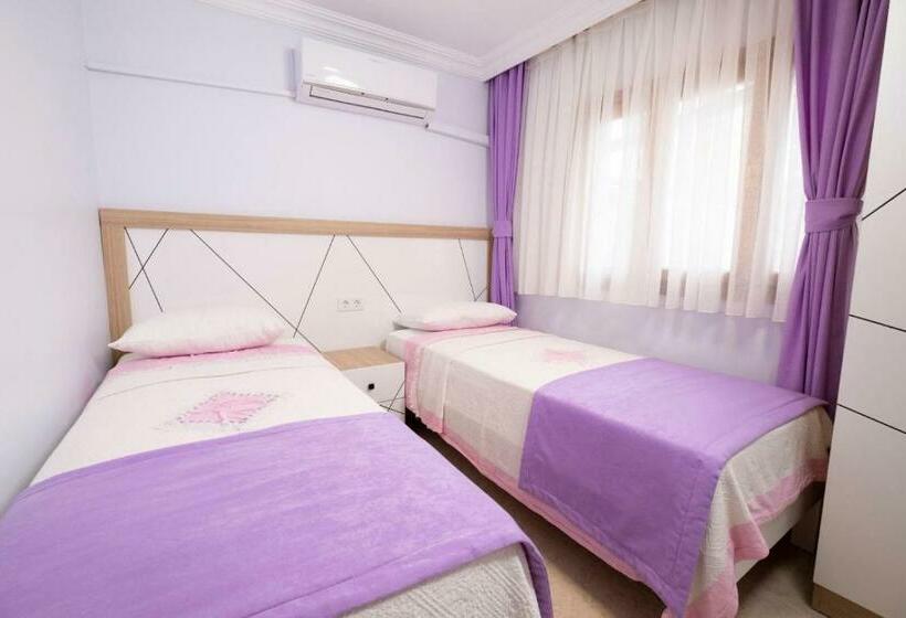 酒店 çeşme Flowers