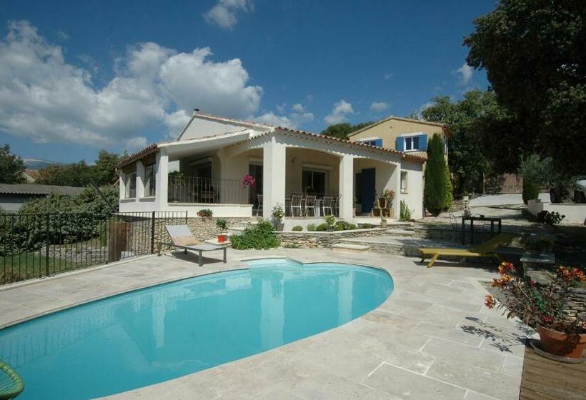 צימר Clos De La Bellevue