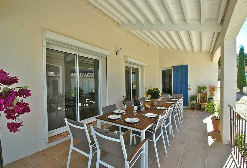 צימר Clos De La Bellevue