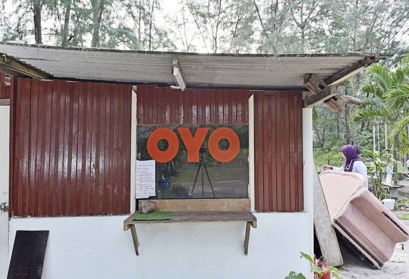 בית מלון כפרי Oyo 90519 Sibling Cottage