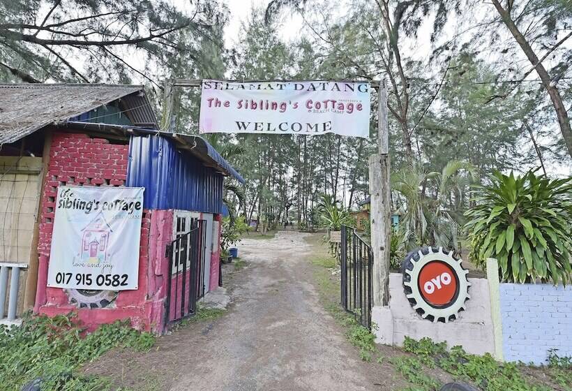 בית מלון כפרי Oyo 90519 Sibling Cottage