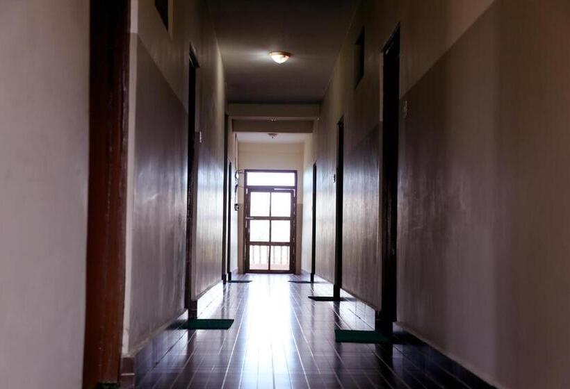 هتل Vista Chitwan