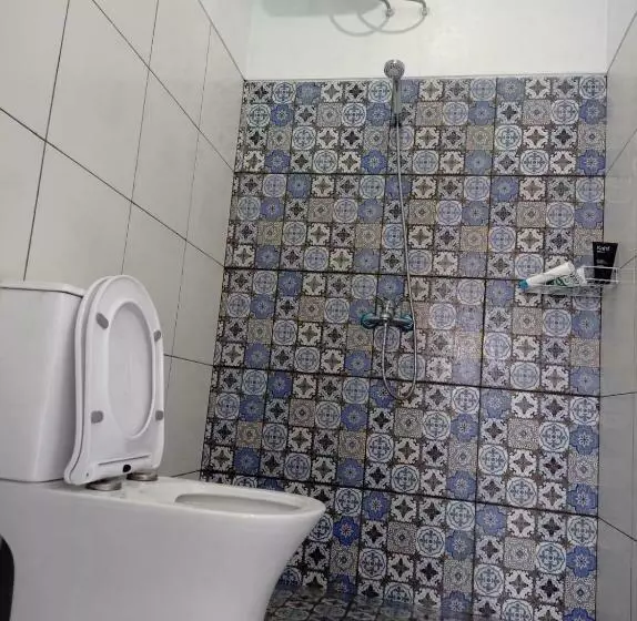 Majatalo Mommy Cafe Guesthouse