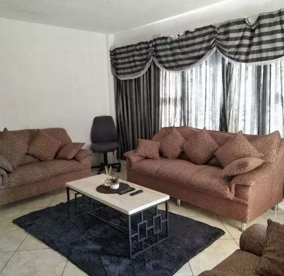 Majatalo Sunset Guesthouse   Mthatha