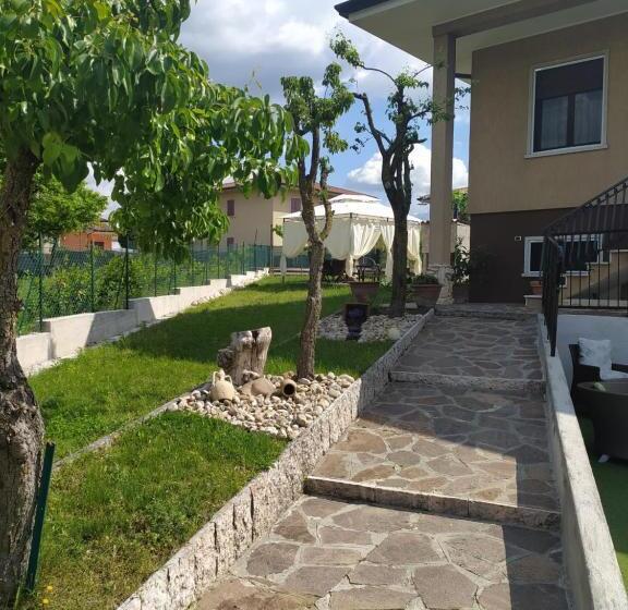 פנסיון Villa Rita