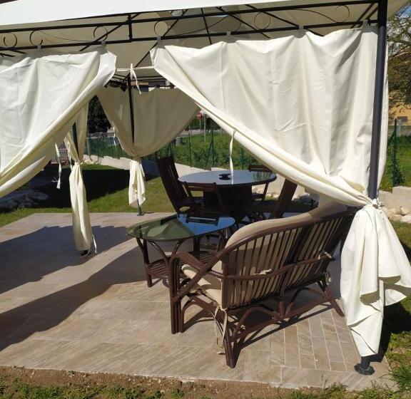 פנסיון Villa Rita