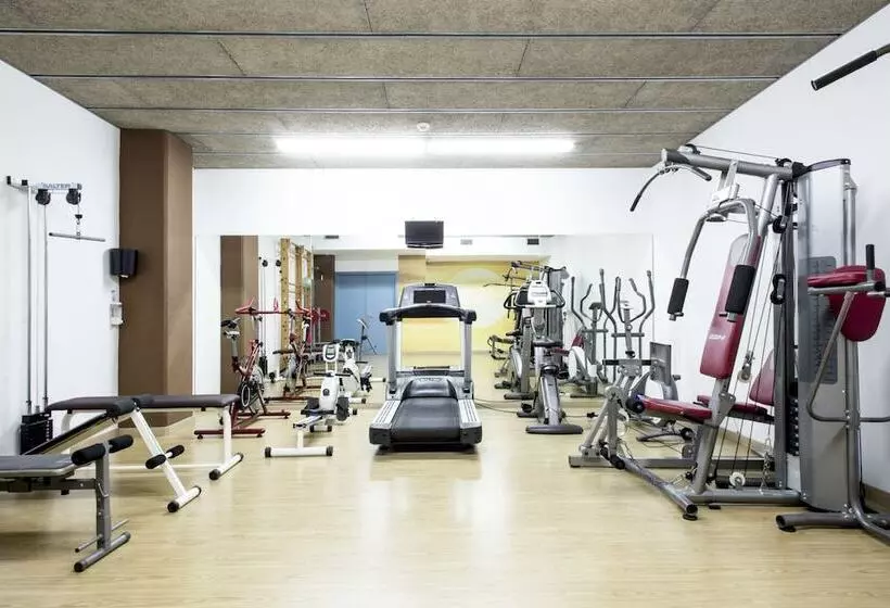 旅馆 Residencia Universitaria Campus De Montilivi