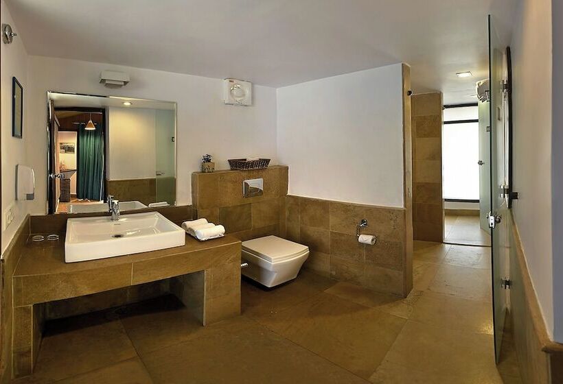 בית מלון כפרי Atali Ganga Resort, Rishikesh