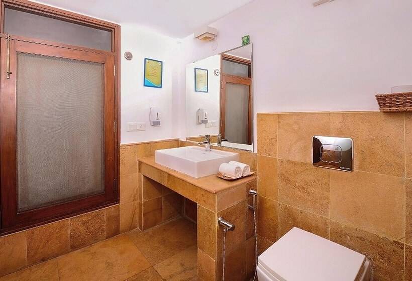 בית מלון כפרי Atali Ganga Resort, Rishikesh