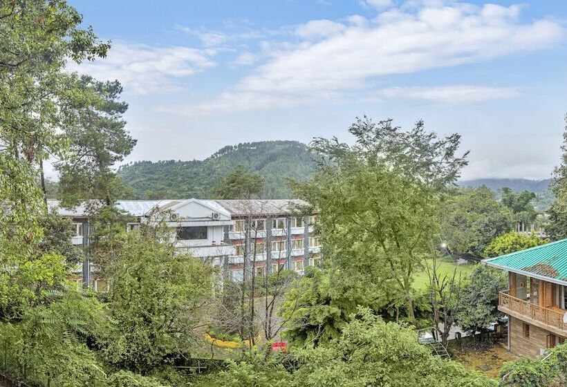 هتل Club Mahindra Naukuchiatal