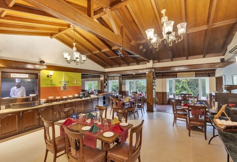 هتل Club Mahindra Naukuchiatal