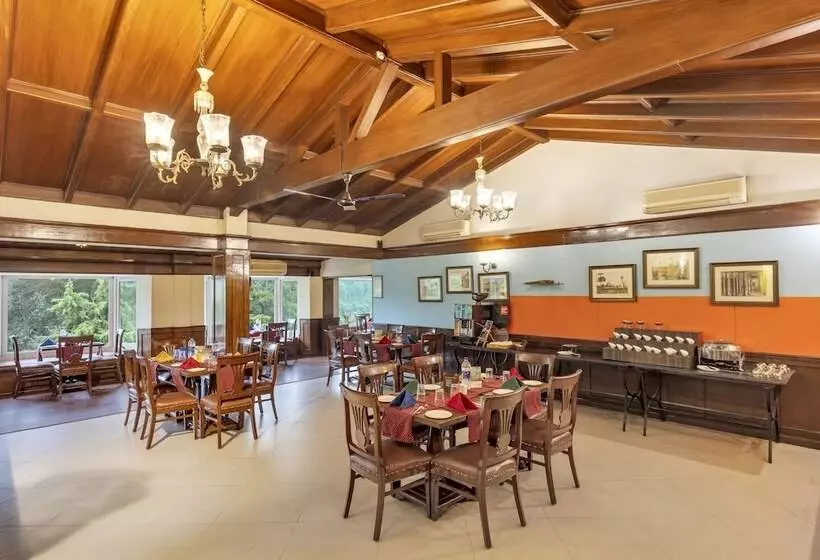 هتل Club Mahindra Naukuchiatal