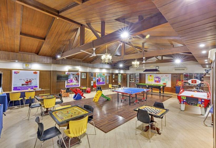 هتل Club Mahindra Naukuchiatal