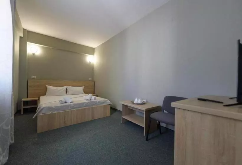 Hotel Cora