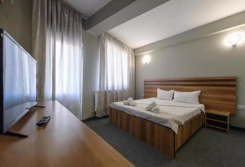 Hotel Cora