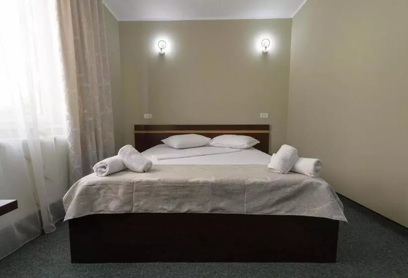 Hotel Cora