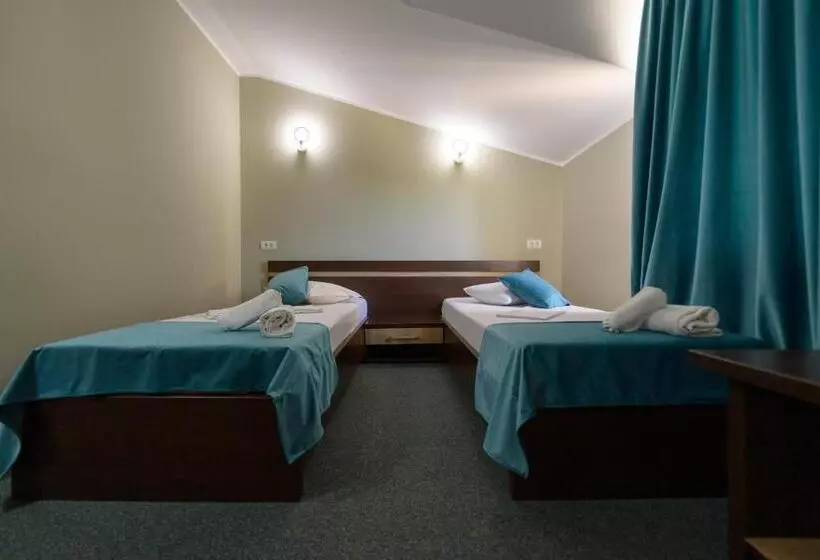 Hotel Cora