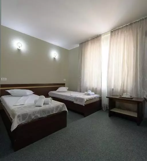 Hotel Cora