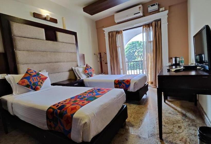 فندق Crystal Paark Inn By Blu Orchid Groups