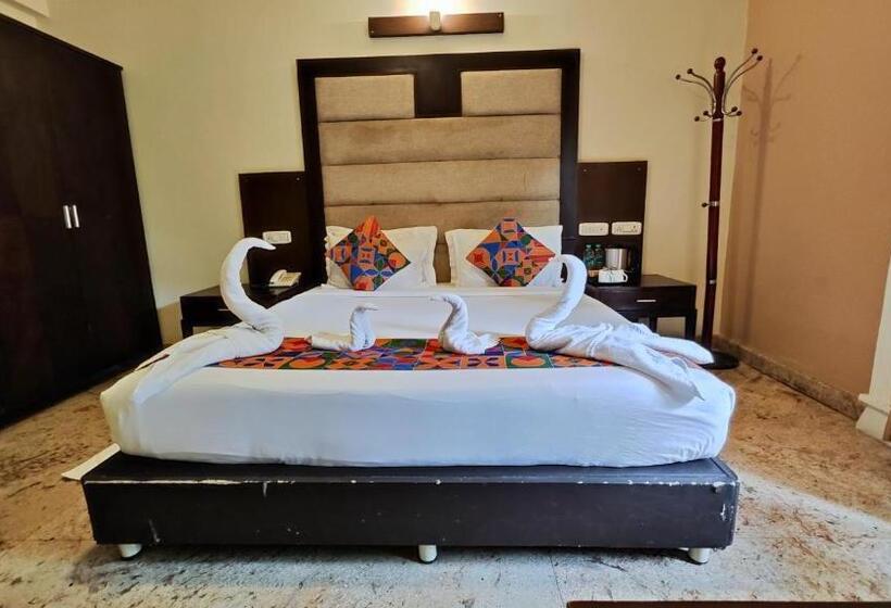 فندق Crystal Paark Inn By Blu Orchid Groups