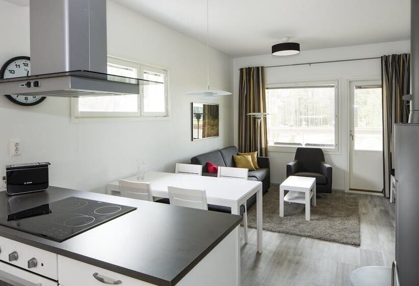 Отель Holiday Club Salla Superior Apartments