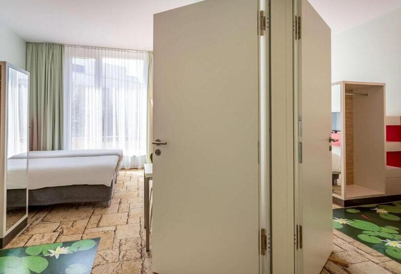 ホテル Ibis Styles Karlsruhe Ettlingen