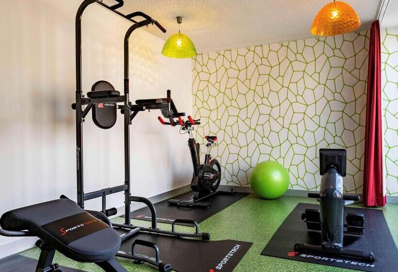 ホテル Ibis Styles Karlsruhe Ettlingen