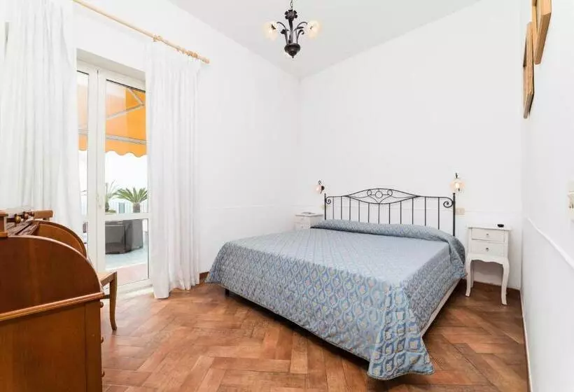 Hotelli Il Nido