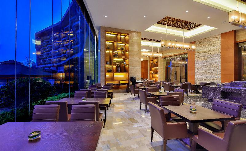 Hotel Intercontinental Sancha Lake, An Ihg